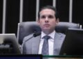 Hugo Motta discute com Carlos Jordy: 'não funciono sob ameaça' | Política