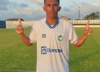 Jogador de futebol morre em acidente de moto no Pará