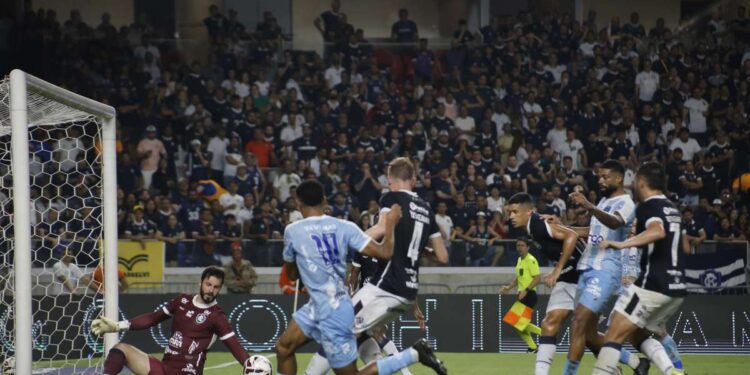 No Remo, Marcelo Rangel é o goleiro com mais defesas entre as três principais divisões nacionais | Remo