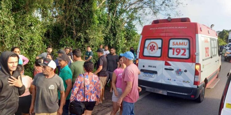 Ônibus capota na BR-010 próximo a Aurora do Pará e deixa cerca de 25 feridos | Polícia