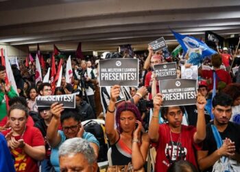 'Presentes': alunos da UFPA mortos em acidente são homenageados em Congresso da UNE | Pará