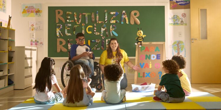 Programa A União Faz a Vida, da Fundação Sicredi, já impactou mais de 5 milhões de estudantes ao longo de 30 anos | Sicredi Gente que Coopera Cresce