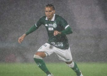 Remo se aproxima de acerto com volante revelação da Série C, diz jornalista