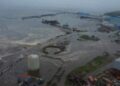 Terremoto de magnitude 8,8 provoca tsunami na Rússia e no Japão; edifícios ficaram submersos | Mundo