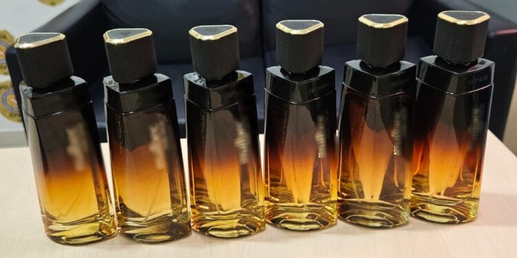 Trio é preso após suspeito confessar furto de perfumes em Belém