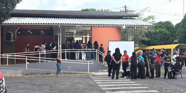 Velório de estudantes da UFPA é realizado no campus Guamá nesta sexta-feira | Pará