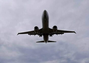 Voo da azul faz desvio de rota e pousa em Recife após piloto passar mal | Variedades