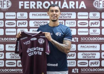 Zagueiro paraense suspenso por envolvimento em apostas assina com adversário do Remo na Série B | Futebol