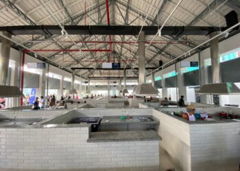 Após 2 anos em espaço provisório, Prefeitura de Belém entrega nova área aos feirantes do Mercado de São Brás