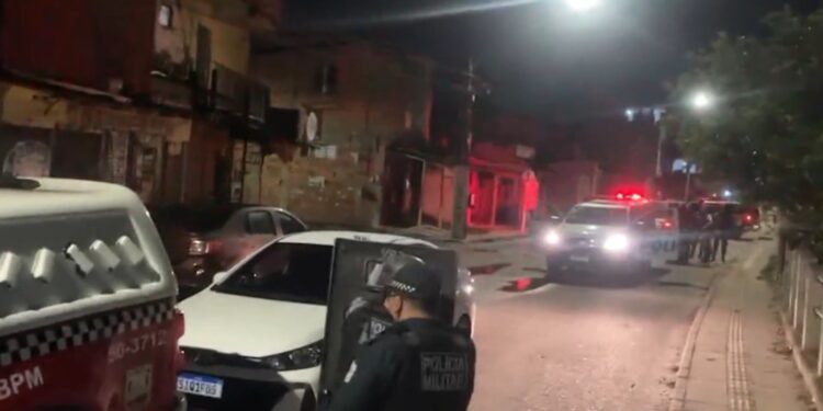 Criminosos fazem taxista refém e são presos após operação policial, em Belém