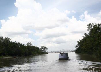 Estrutura de restaurante na ilha do Combu cede durante festa de música eletrônica, em Belém