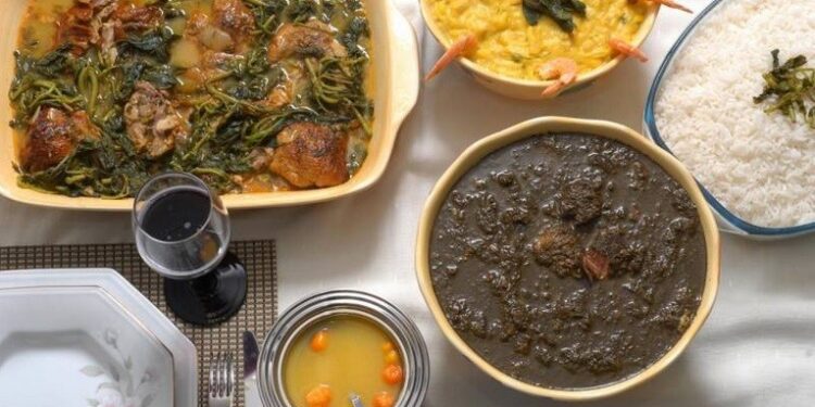 Festival Amazônico de Gastronomia abre programação gratuita com feira culinária e shows em Belém