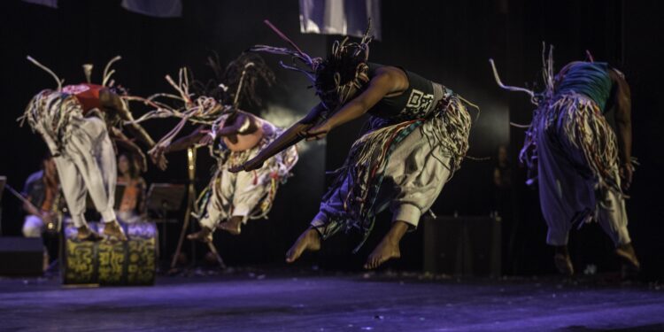 Premiado espetáculo de dança negra chega a Belém e ao Marajó com sessões gratuitas