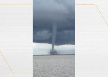 Tromba d'água é registrada no rio Amazonas, no Pará; VÍDEO