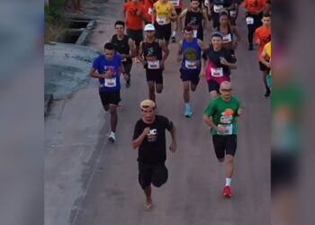 VÍDEO: Homem embriagado participa de corrida de rua usando chinelos no Pará e viraliza nas redes sociais