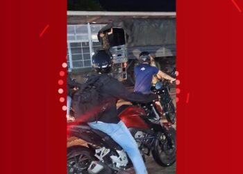 Caminhão do Exército colide com carro de passeio na BR-316, no Pará